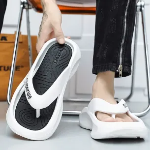 QUANTUM MEN'S SLIPPER
